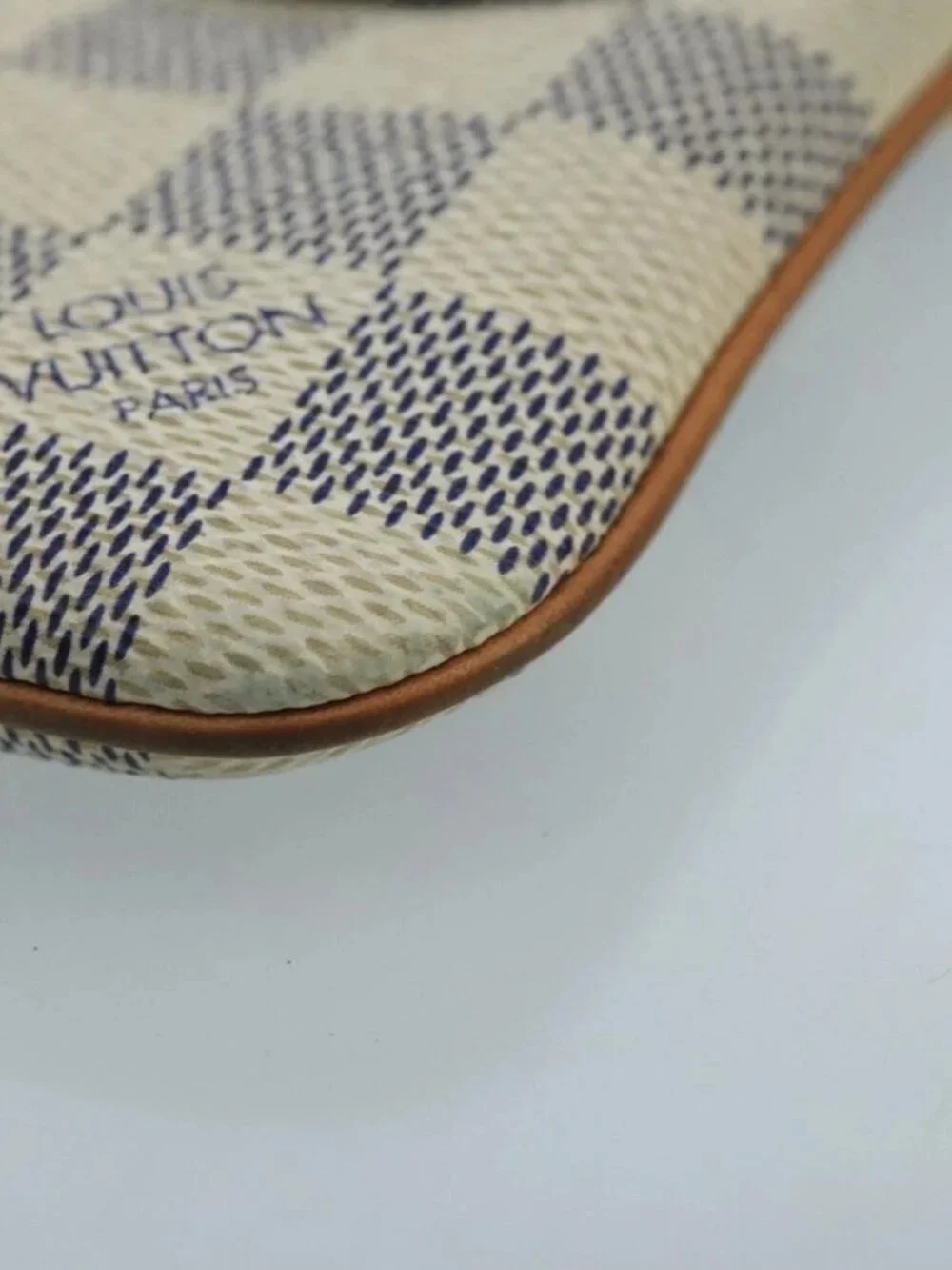 LOUIS VUITTON Damier Azur Etui Telephonne MM Cell Phone Case